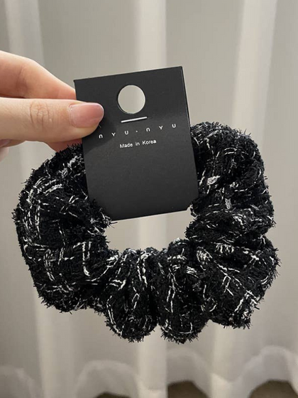 Scrunchie- Black